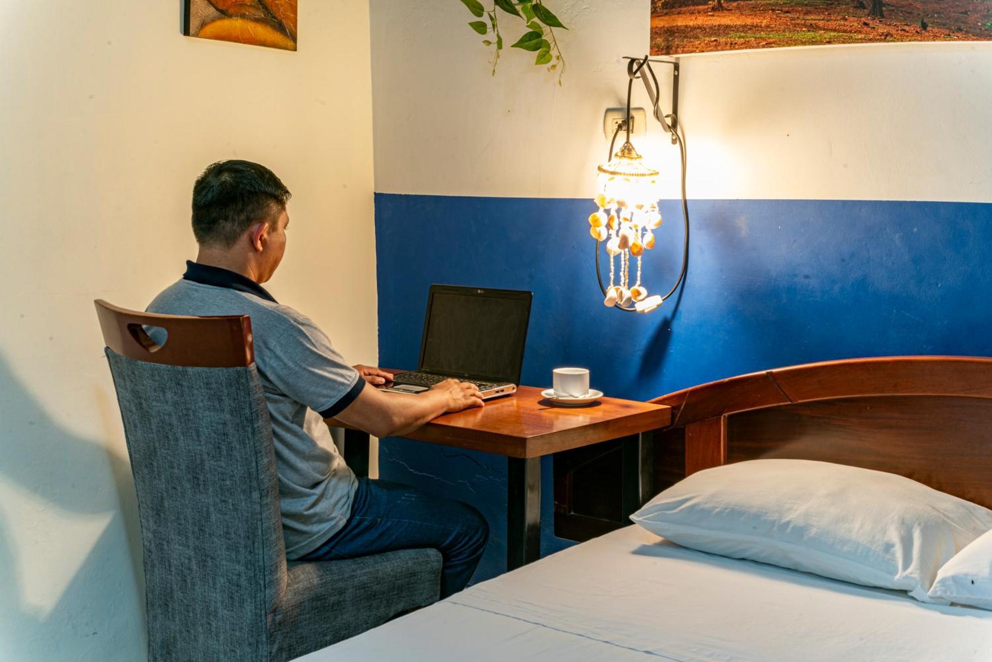 Hospedaje Gran Imperial Tumbes Exterior photo
