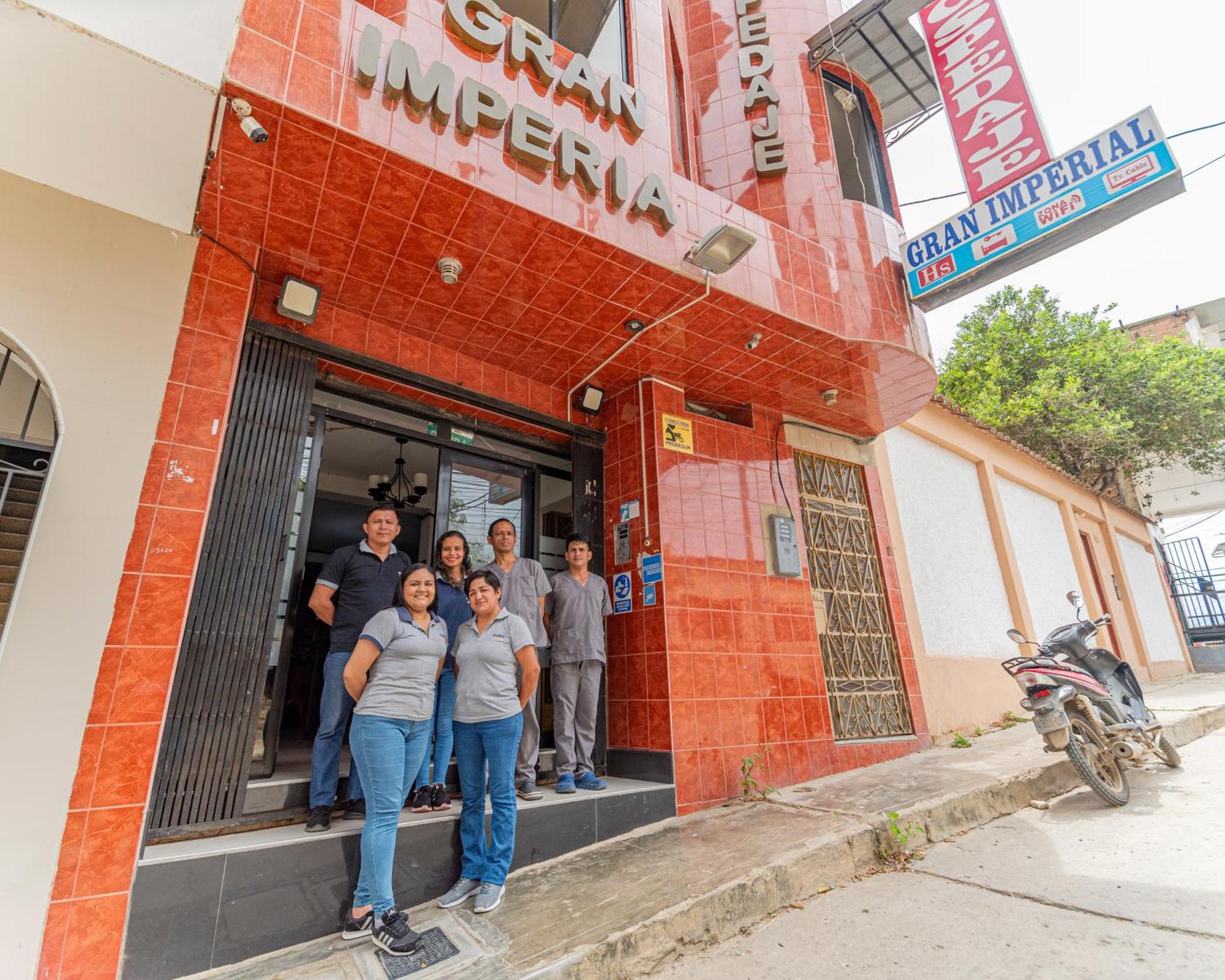 Hospedaje Gran Imperial Tumbes Exterior photo